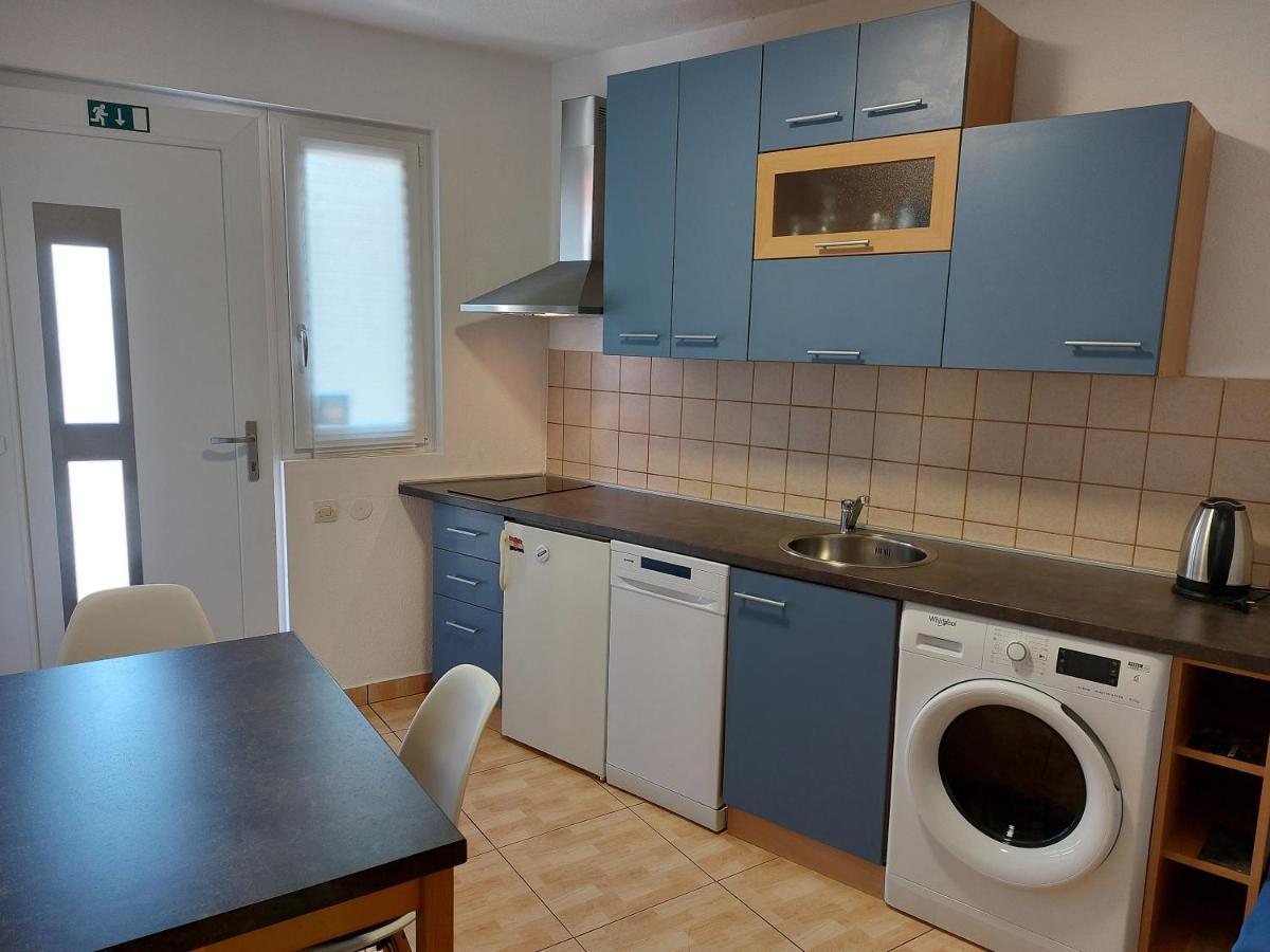 Apartment Карловац Экстерьер фото